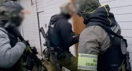 Rozbito gang hazardowy. 54 osoby oskarżone, zabezpieczono setki automatów i miliony w gotówce