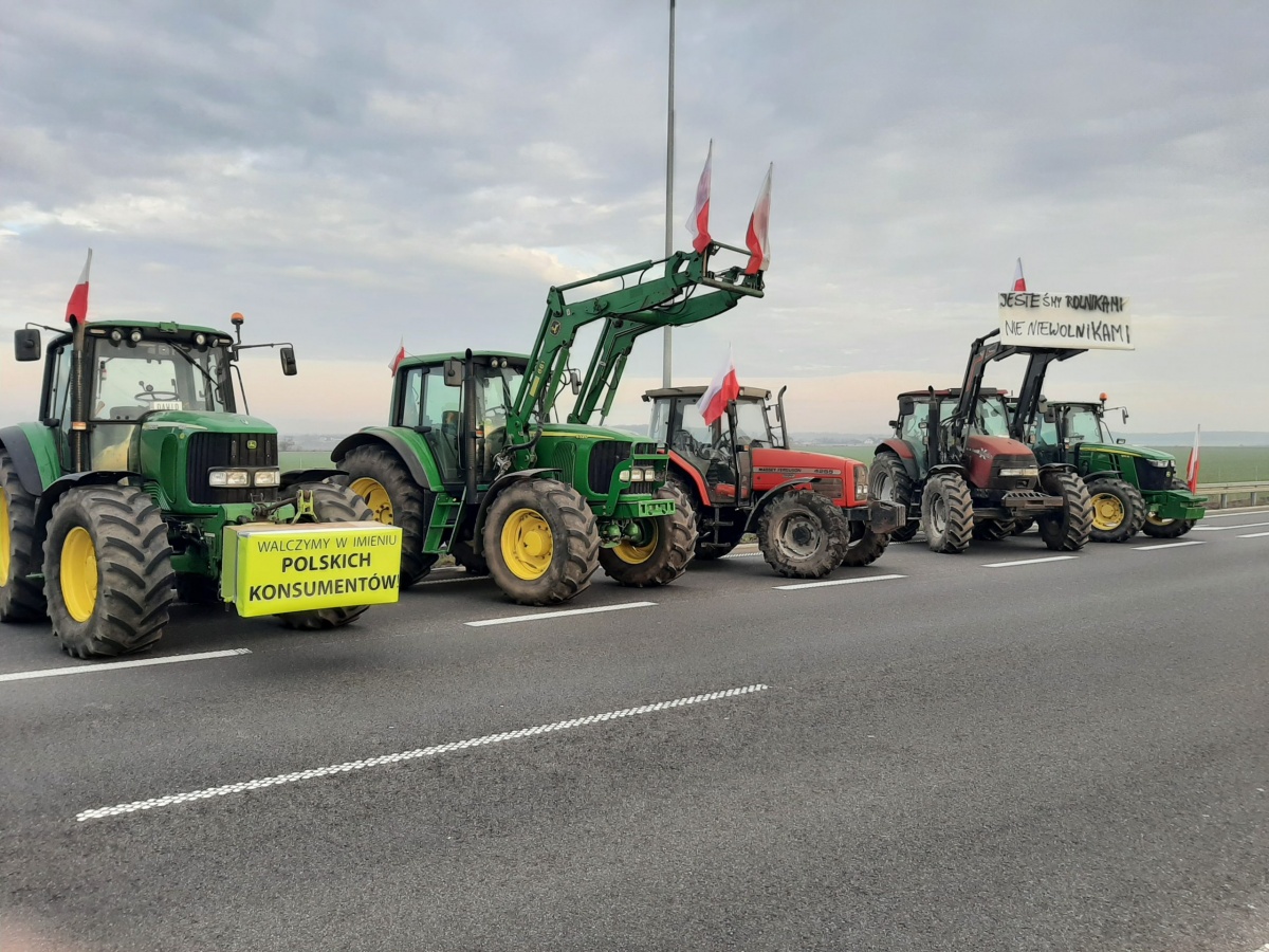 Rozpoczął się protest rolników. S5 zablokowana!