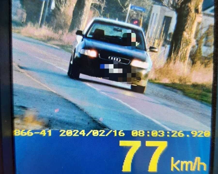 29-latek uciekał przed policją. Grozi mu 5 lat więzienia!