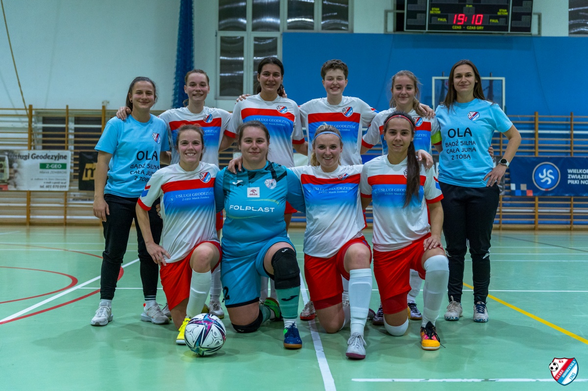 Juna awansuje w futsalowym pucharze