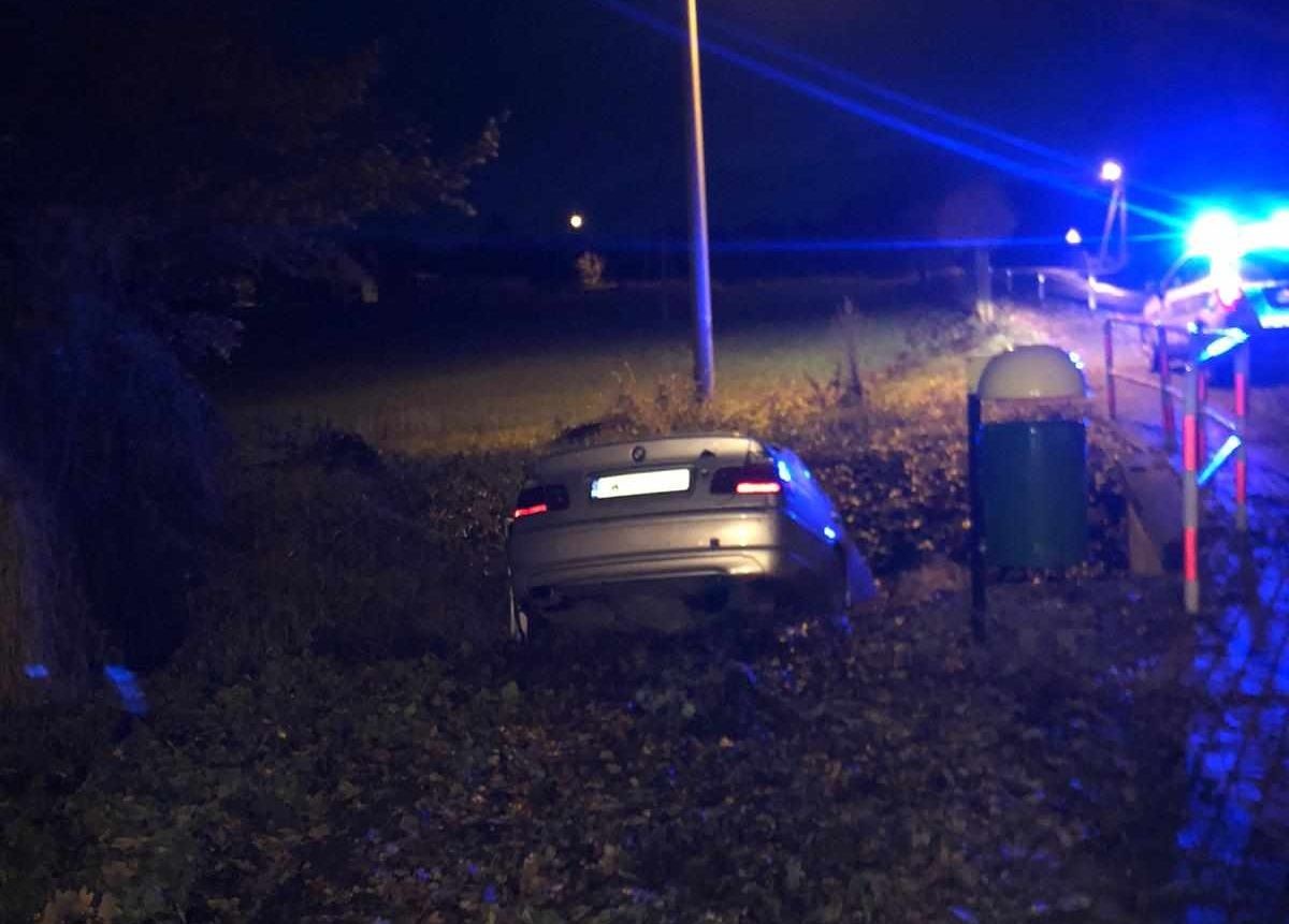 Spowodowała kolizję, uciekła i... wpadła do rowu