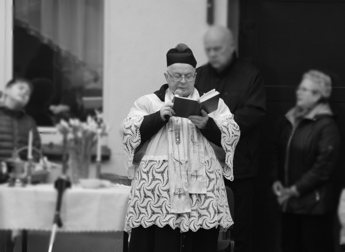 Zmarł ksiądz Czesław Małycha, proboszcz parafii Ducha Świętego w Kościanie