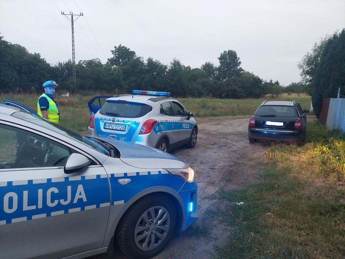 Pościg za pijanym kierowcą bez uprawnień