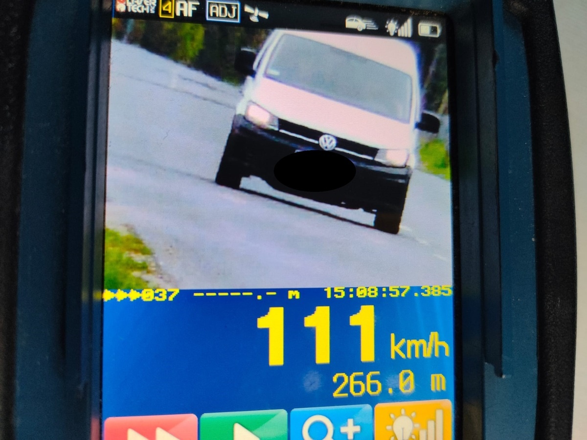 Jechali ponad 100 km/h w terenie zabudowanym!