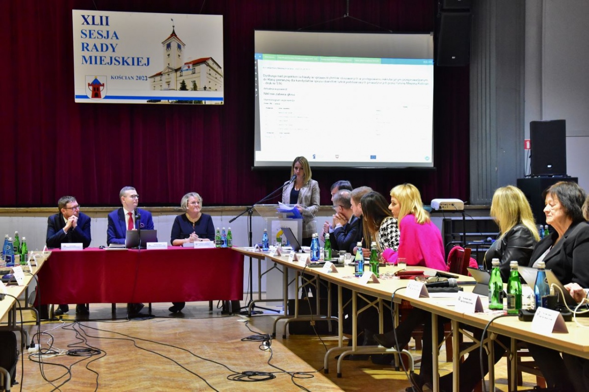 Dbanie o mieszkańców, czy psucie stosunków z gminą?