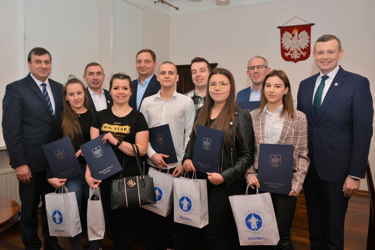 Uratowali życie tonącemu!