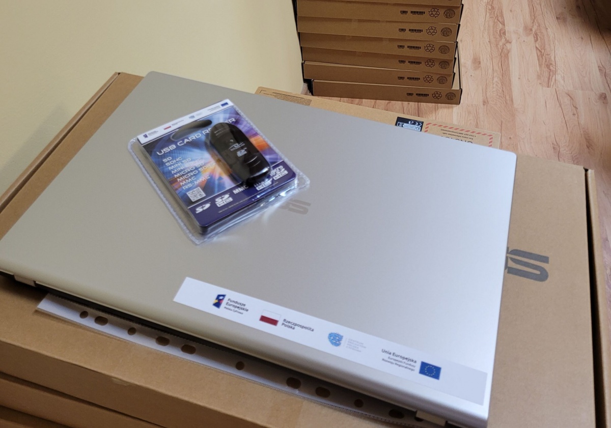 Laptopy dla uczniów w gminie Śmigiel!