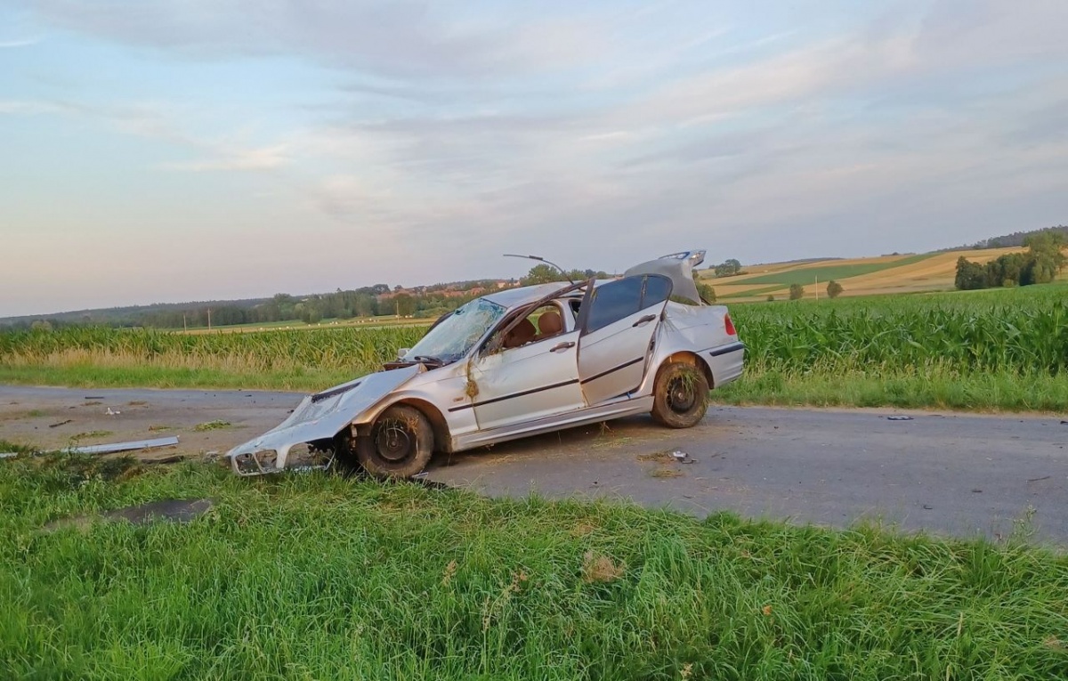 Wypadek na drodze Bieżyń - Cichowo