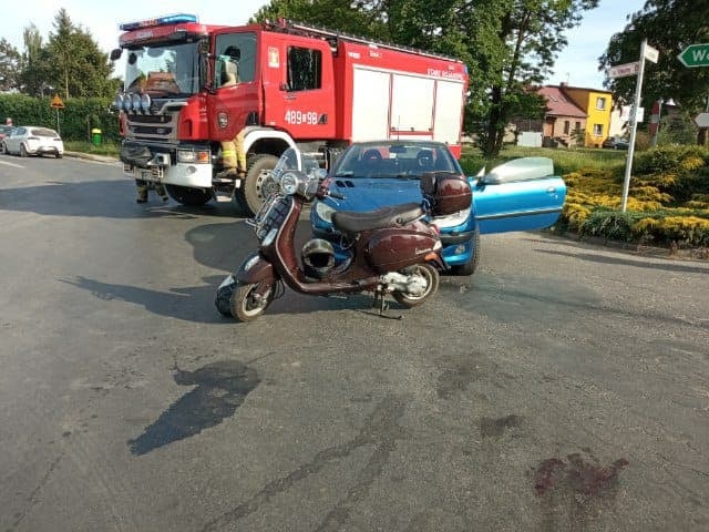 Wypadek w Starym Bojanowie. Pasażerka w szpitalu!