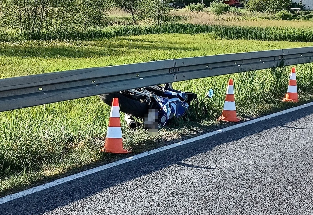 Motocyklistka trafiła do szpitala!