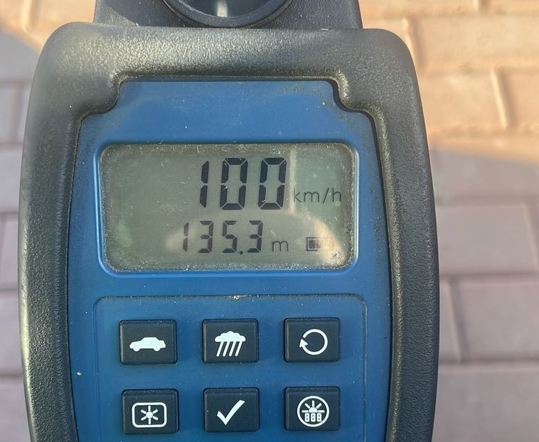 Jechał 100 km/h w terenie zabudowanym!