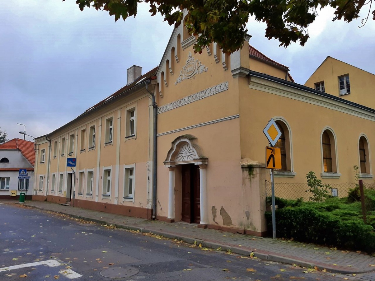 Powiat szykuje wsparcie. Potrzeba fachowców, tłumaczy i miejsc