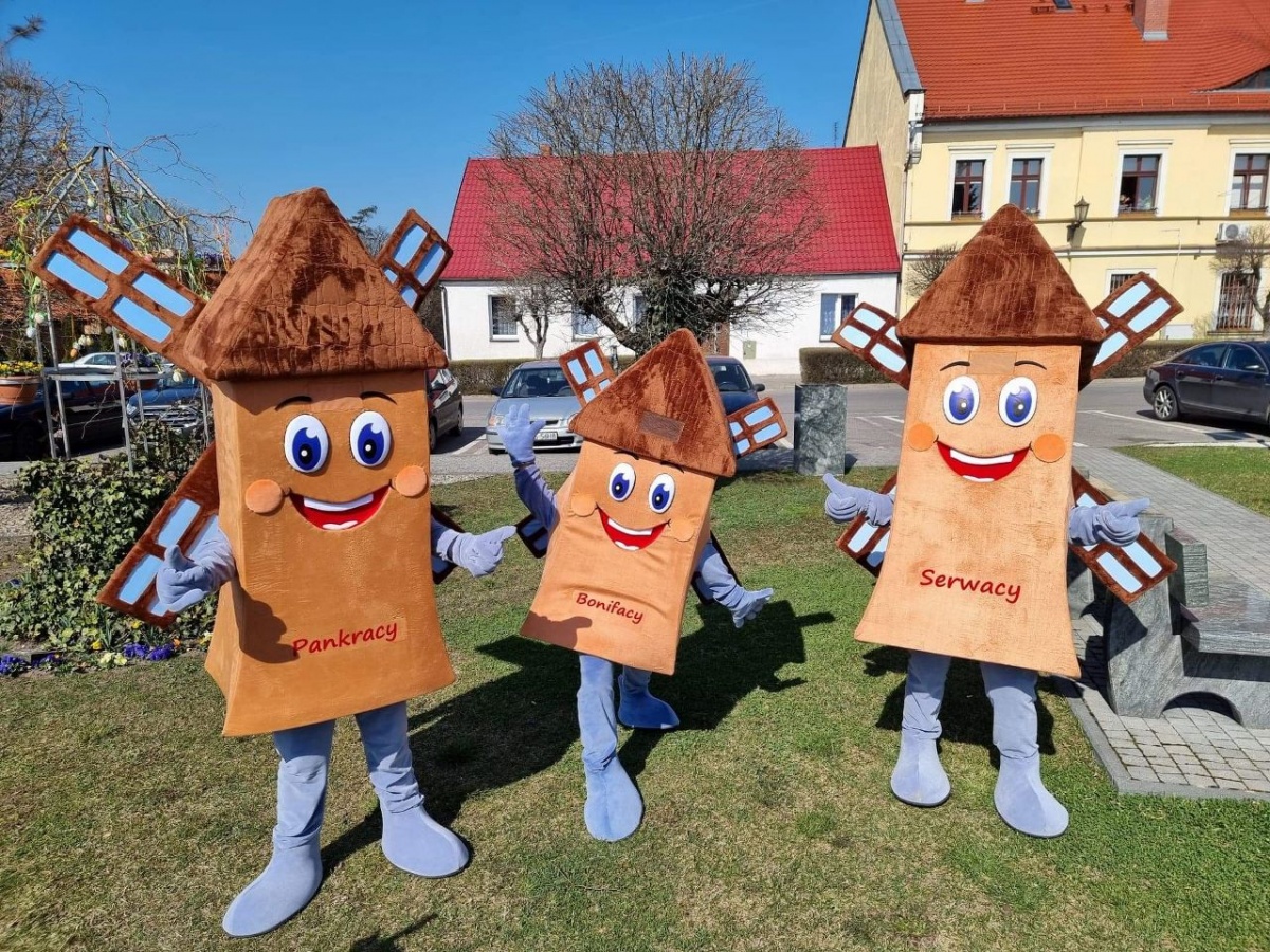Śmigielskie maskotki - Serwacy, Pankracy i Bonifacy