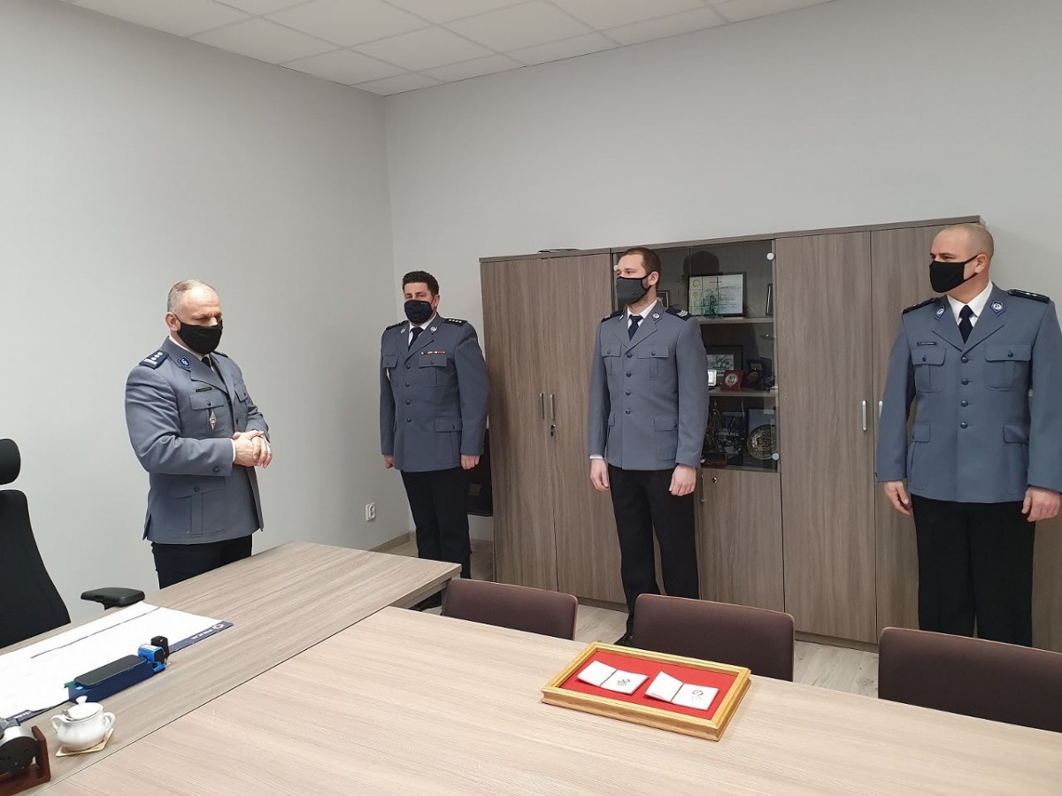 Policyjni KREWniacy odznaczeni!