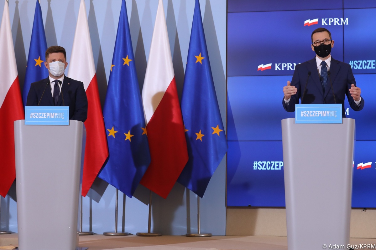 Godziny policyjnej w Sylwestra nie będzie!