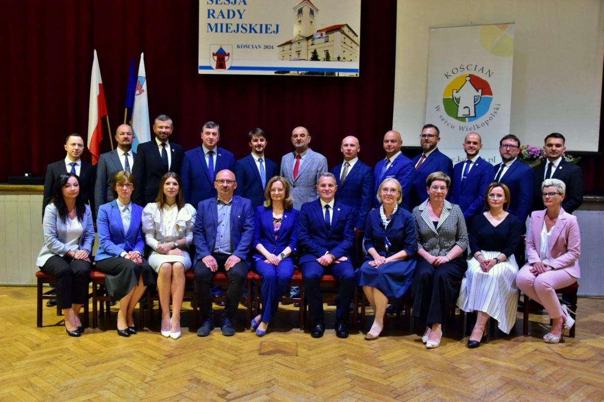 Nowy burmistrz złożył ślubowanie. Wybrano przewodniczących rady!