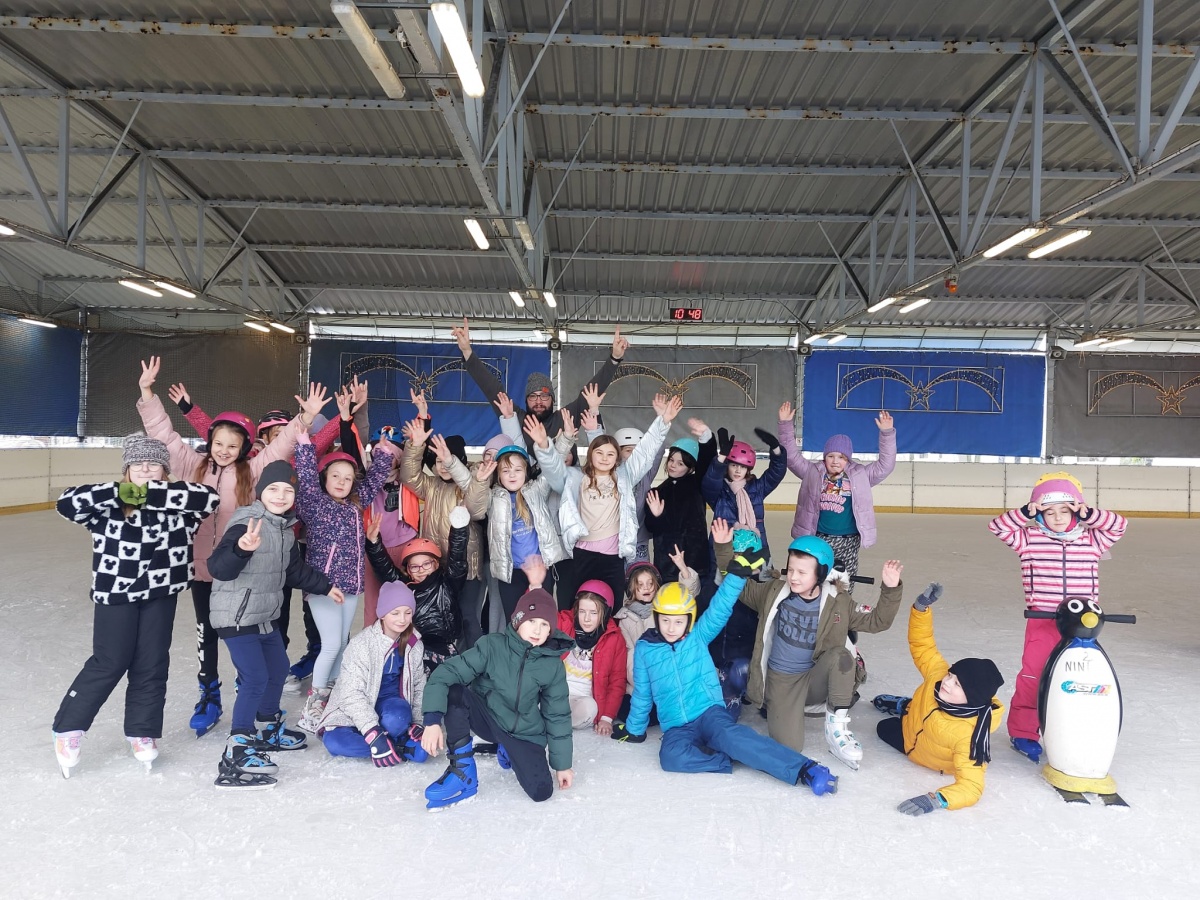 Zimowe półkolonie na sportowo z 