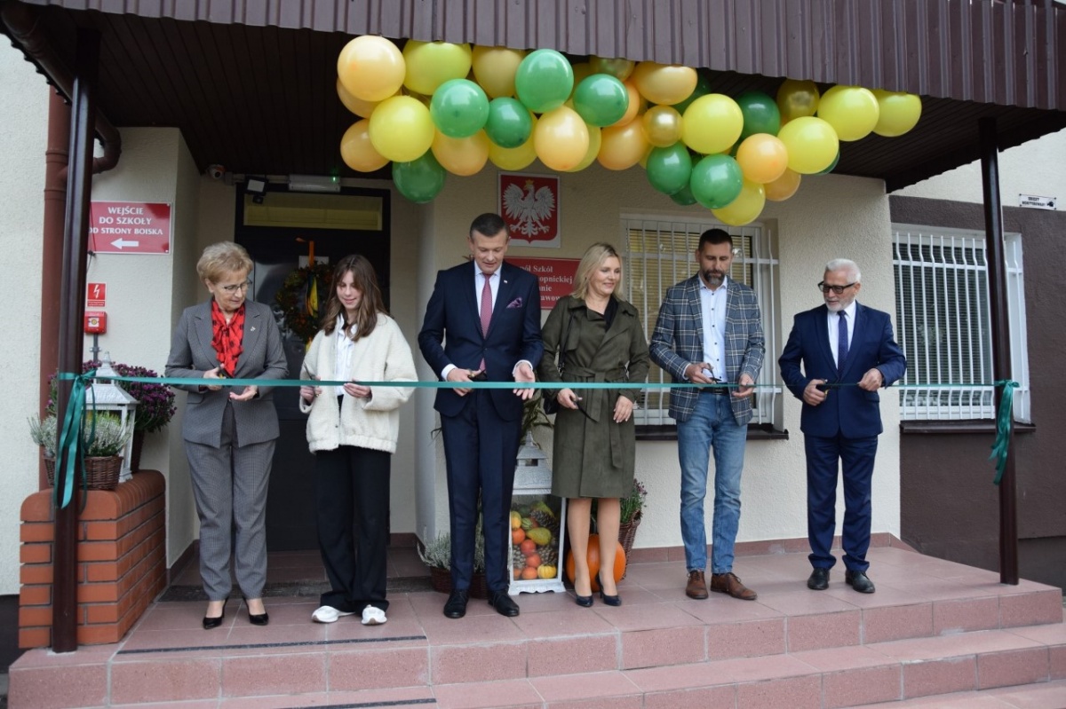 Otwarcie szkoły w Kiełczewie po remoncie [ZDJĘCIA]