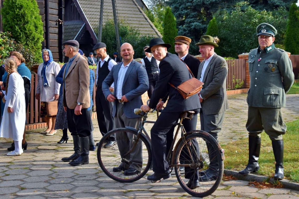 W Bronikowie kręcą film historyczny [ZDJĘCIA]