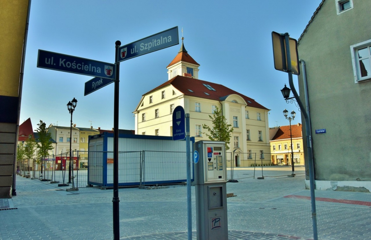 Rynek dwa tygodnie przed końcem terminu [ZDJĘCIA]