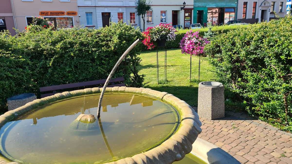 Zniszczyli fontannę. Grozi im 5 lat więzienia
