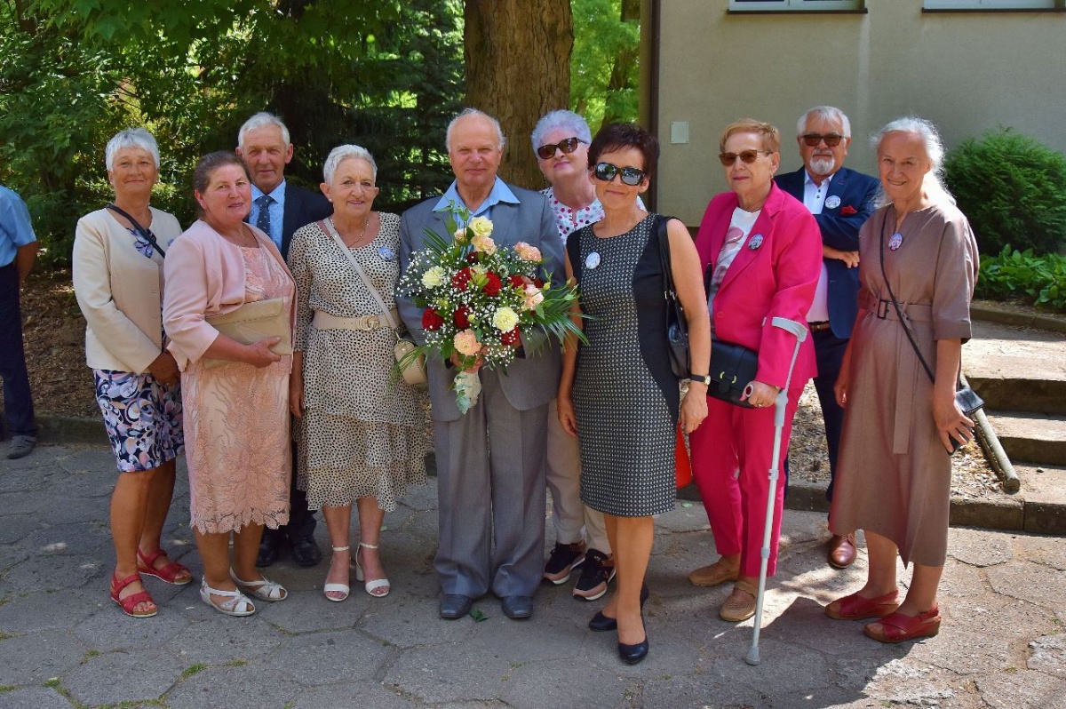 Spotkanie absolwentów szkoły w Nietążkowie [ZDJĘCIA]