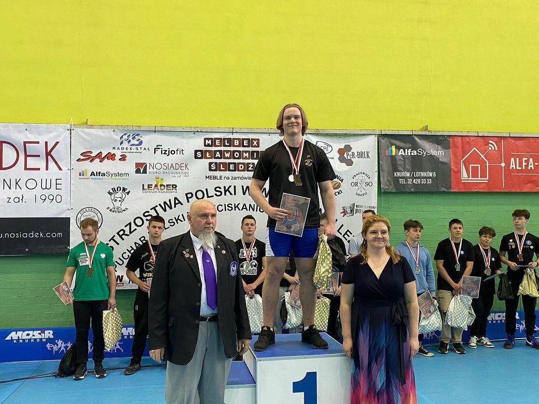 Kobra Kościan wraca z workiem medali!