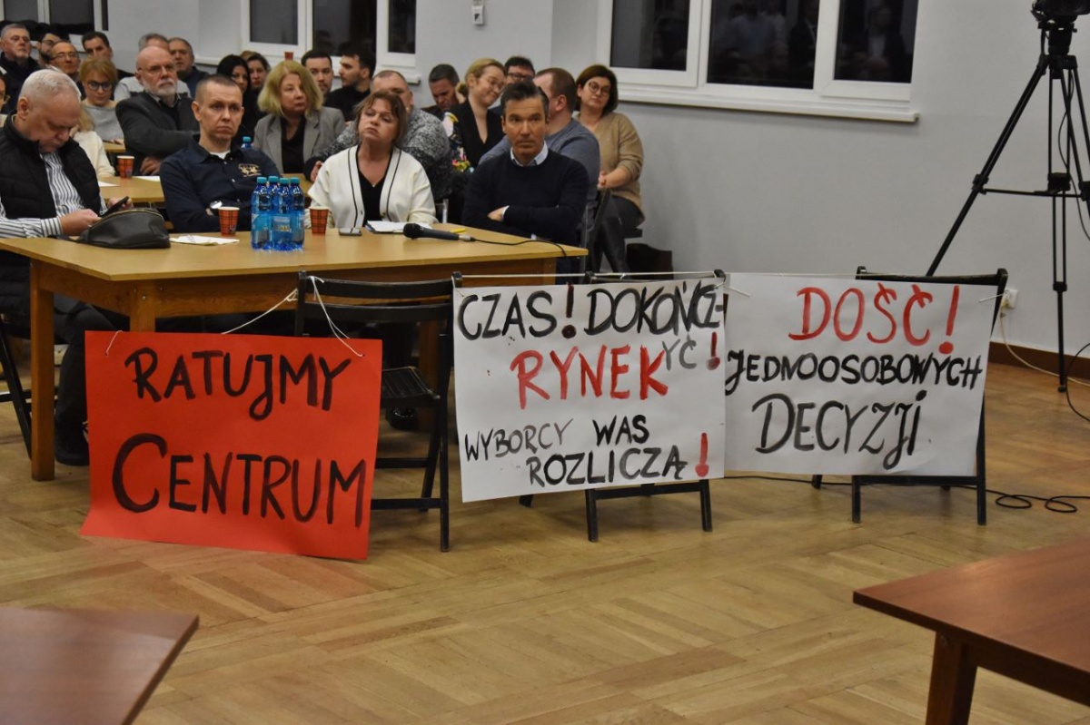 Spotkanie w sprawie Rynku. Wiadomo, kto dokończy prace!
