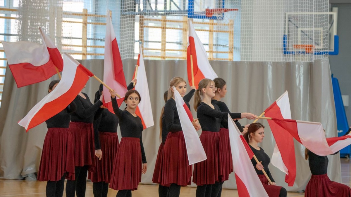 Święto patrona szkoły w Ratajczaku [ZDJĘCIA]