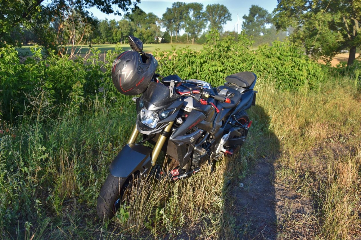 Motocyklista trafił do szpitala [ZDJĘCIA]
