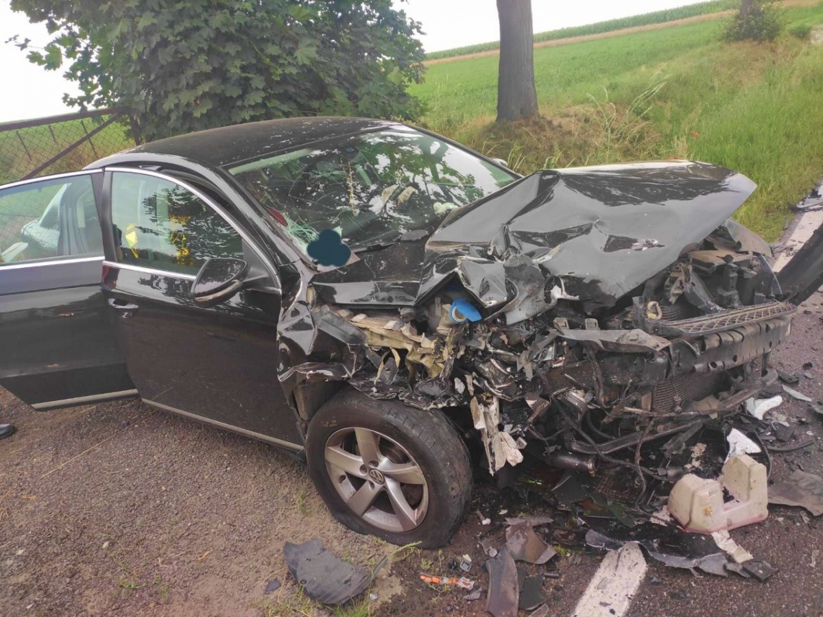 Wypadek w Jerce. Czołowe zderzenie dwóch aut [ZDJĘCIA]