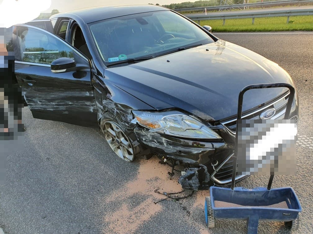 Wjechała w bariery na S5! Mogła doprowadzić do zderzenia