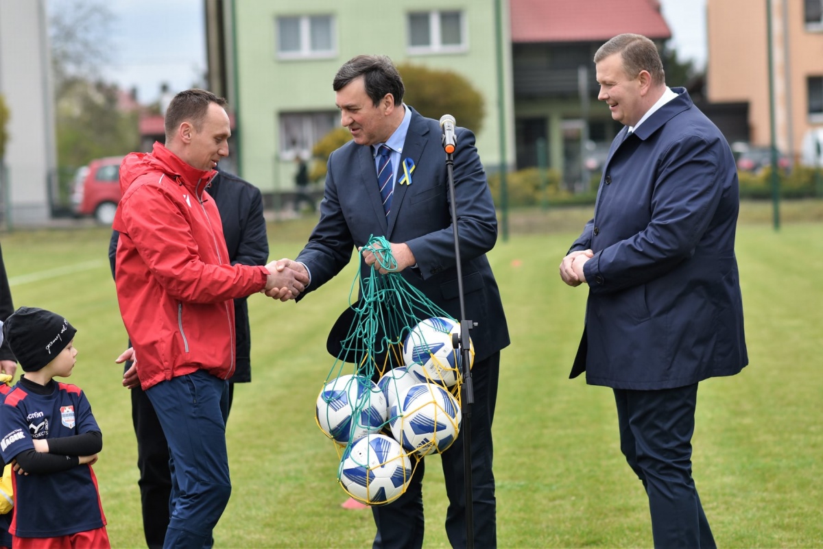 Nowe boisko już otwarte