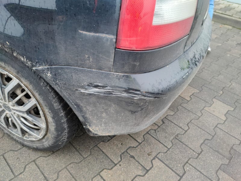 Pijany kierowca cofając spowodował kolizję w Śmiglu!