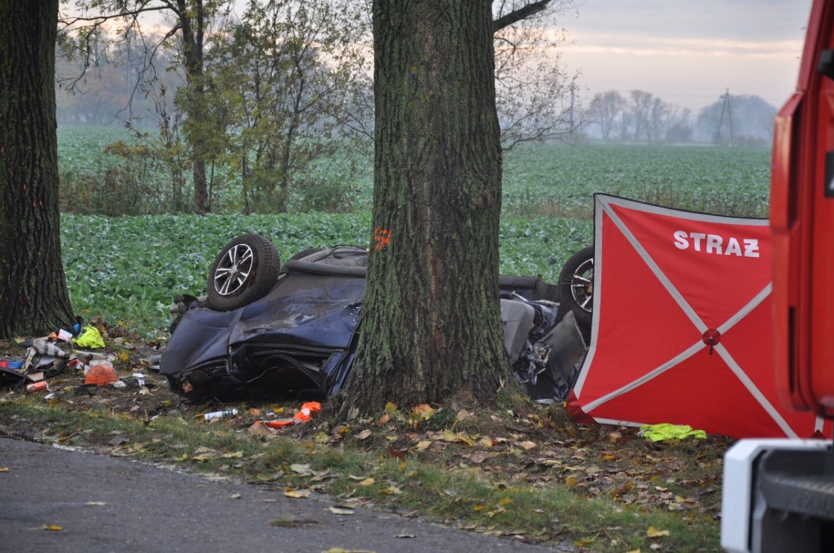 Tragiczny wypadek. Relacja strażaków [ZDJĘCIA]