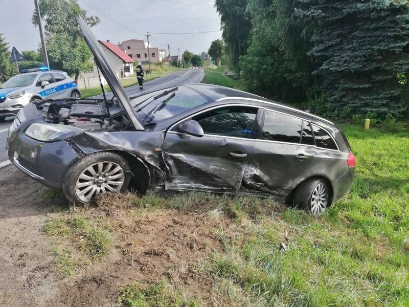 Kolizja w Jerce. Zderzenie BMW i opla