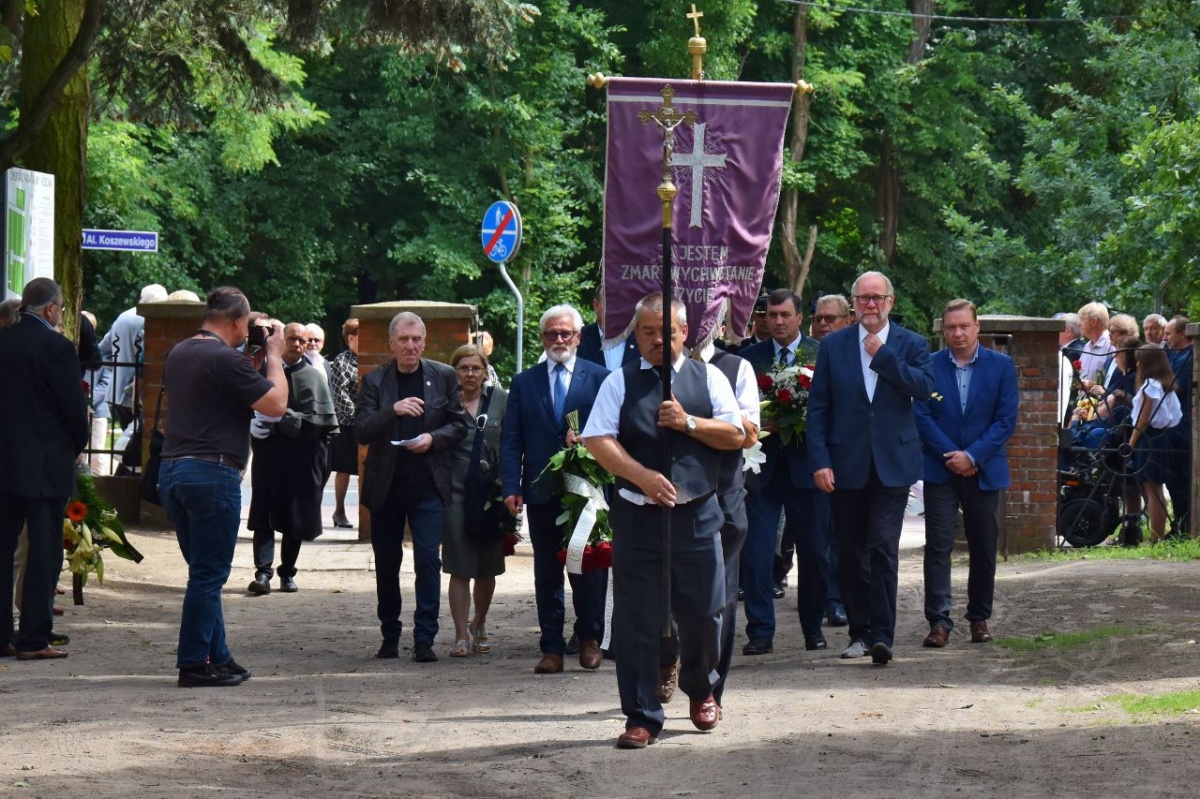 Pogrzeb Bogdana Ludowicza [ZDJĘCIA]