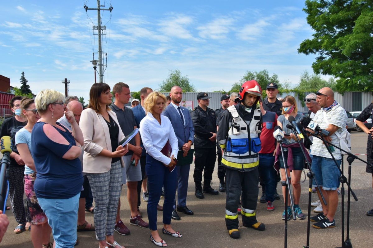 Konferencja w sprawie pożaru. Burmistrz żąda zmian w prawie!