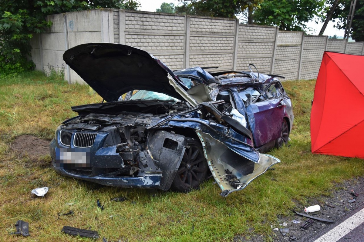 Śmiertelny wypadek. Nie żyje 20-latek z gm. Krzywiń [ZDJĘCIA]