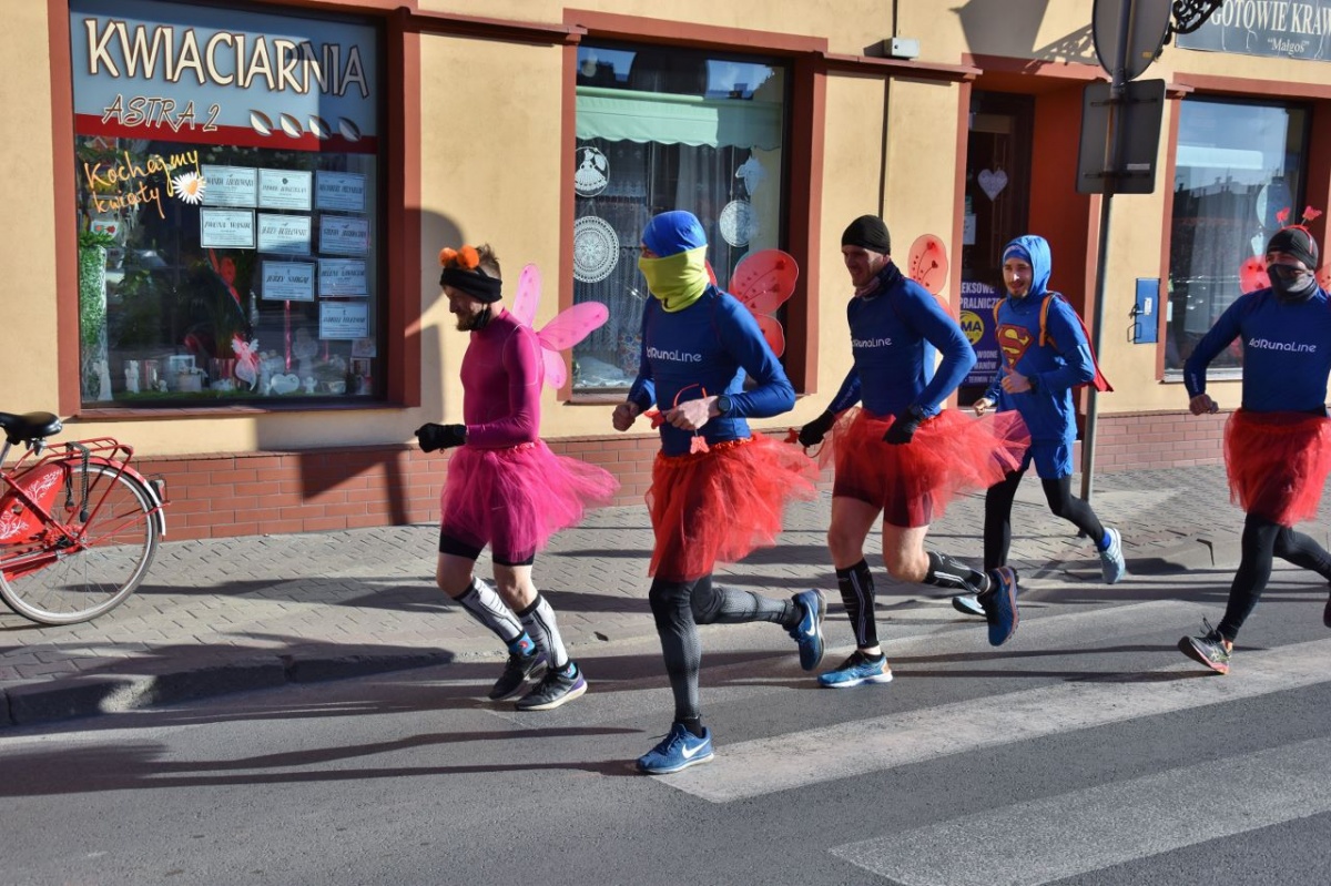 Bieg dla Marysi. Biegnie spora grupa osób [ZDJĘCIA]