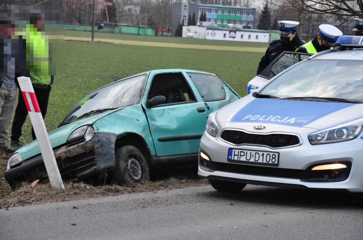 Pijany wjechał do rowu [ZDJĘCIA]