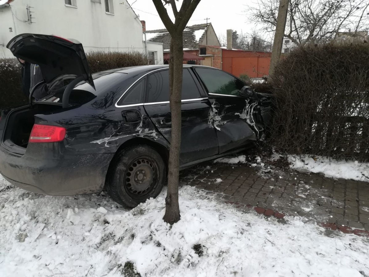 Nie ustąpił pierwszeństwa. Kolizja w Śmiglu [ZDJĘCIA]