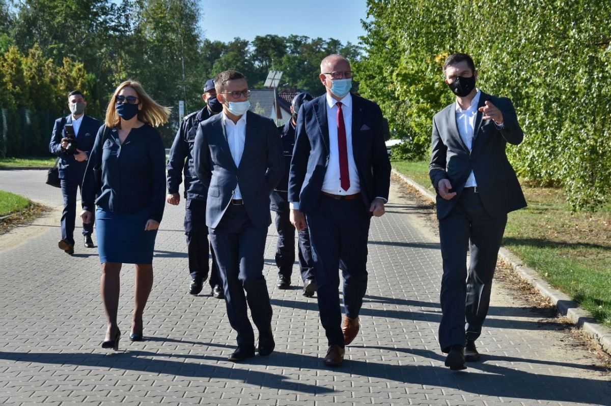 Otwarcie drogi na Osiedlu Młodych w Krzywiniu [ZDJĘCIA]