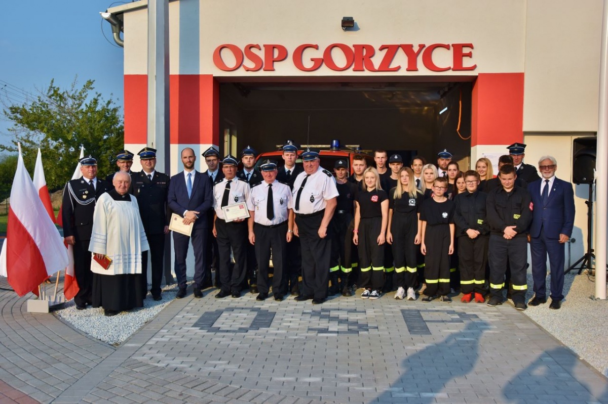 OSP Gorzyce z nowym samochodem [ZDJĘCIA]