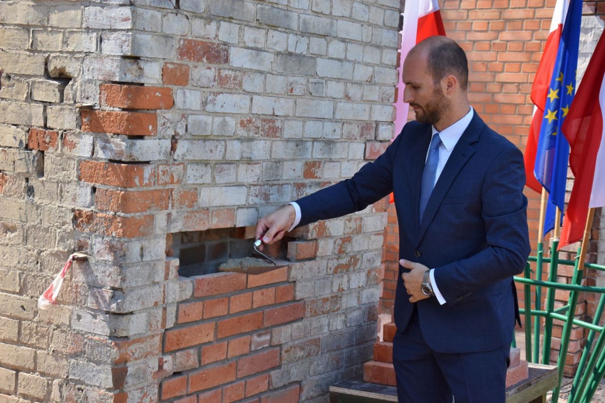 Wmurowano akt erekcyjny Centrum Aktywizacji w Czempiniu