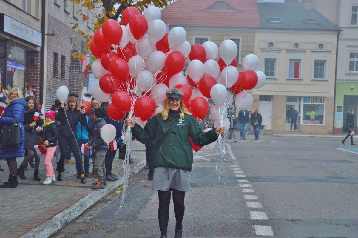 Wystawy i sprzęt wojskowy na 100-lecie [ZDJĘCIA]