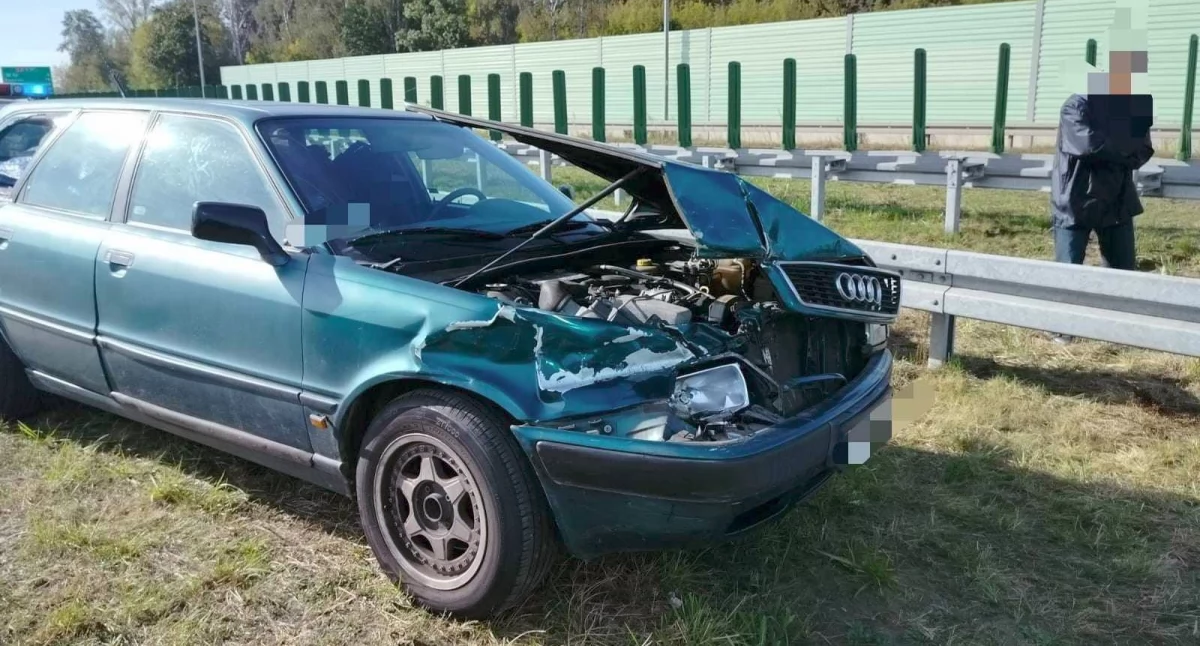 Wjechał w tył samochodu dostawczego