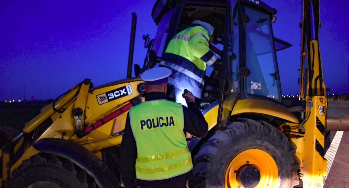 Kierowca koparko-ładowarki z promilami. Kolejna akcja Trzeźwość