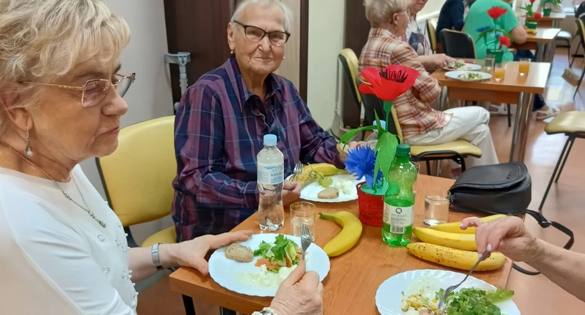 Długo żyjemy bo zdrowo jemy - projekt dla seniorów i osób z niepełnosprawnością