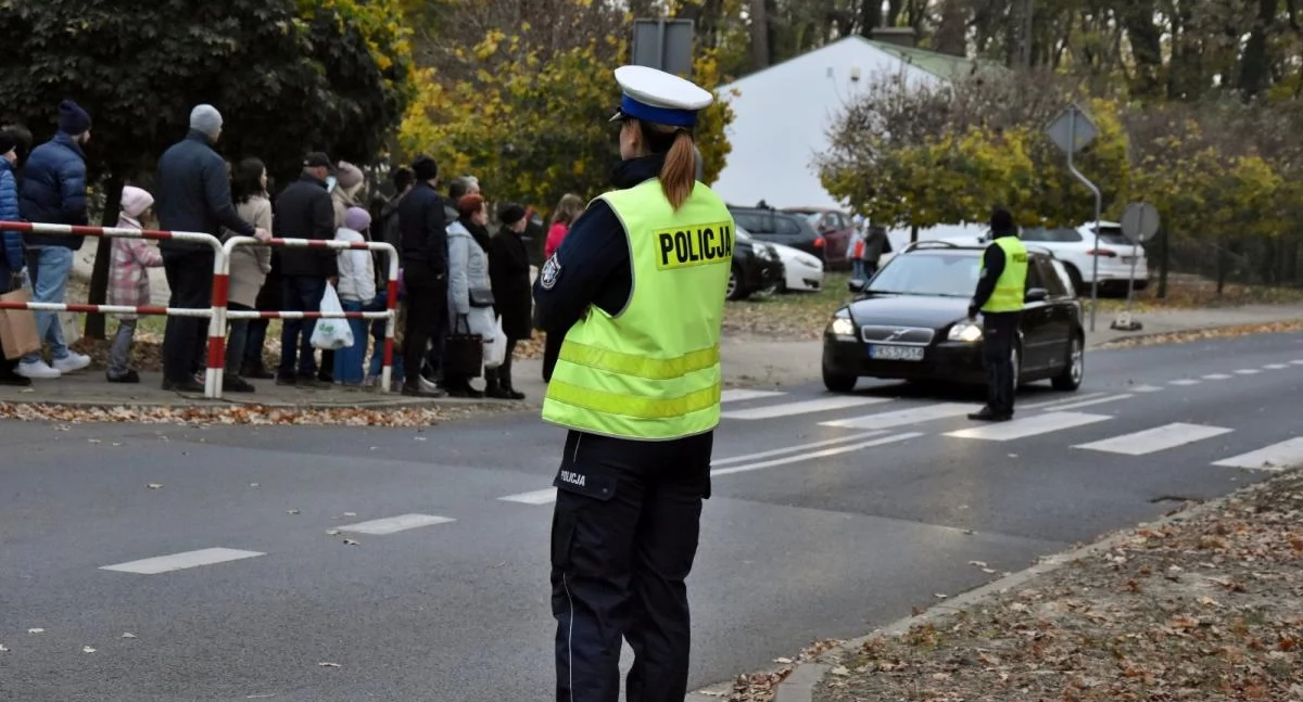 Bezpieczny długi weekend Wszystkich Świętych na drogach
